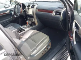 2019 Lexus GX 460 z VIN JTJBM7FX7K5212004, wystawiony jako IAAI lot #42111073 z przebiegiem 74 358 mil mil oraz . Historia ofert i sprzedaży dostępna na DreamBid. Obrazek 5.