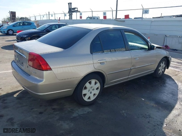 2002 Honda Civic EX with VIN 2HGES26812H602530, listed as a IAAI auction lot 41616488 with 297,137 mi miles. Bid and sale history available at carsss.com. Image 4.