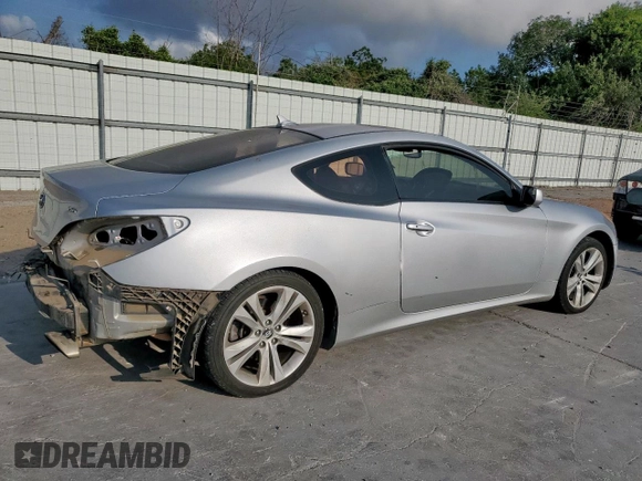 2011 Hyundai Genesis Coupe z VIN KMHHT6KDXBU042776, wystawiony jako Copart lot #57615765 z przebiegiem 200 352 mil mil oraz Szkoda całkowita • Salvage title. Historia ofert i sprzedaży dostępna na DreamBid. Obrazek 3.