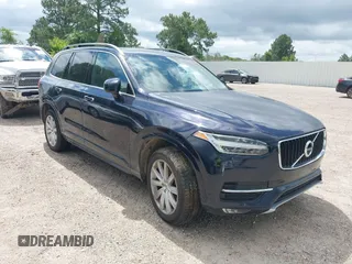 2016 Volvo XC90 T6 Momentum z VIN YV4A22PK2G1048991, wystawiony jako IAAI lot #42179677 z przebiegiem 122 849 mil mil oraz . Historia ofert i sprzedaży dostępna na DreamBid. Obrazek 1.