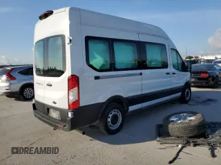 2023 Ford Transit Passenger XL z VIN 1FBAX2X80PKA62847, wystawiony jako Copart lot #57968365 z przebiegiem 51 106 mil mil oraz Szkoda całkowita • Salvage title. Historia ofert i sprzedaży dostępna na DreamBid. Obrazek 3.