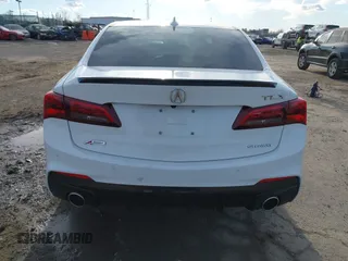 2018 Acura TLX w/A-SPEC Pkg with VIN 19UUB3F61JA000384, listed as a IAAI auction lot 41452595 with 36,139 mi miles. Bid and sale history available at carsss.com. Image 15.