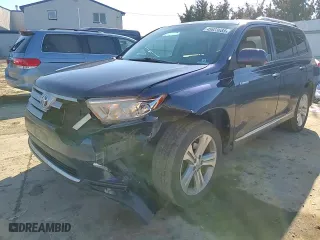 2011 Toyota Highlander Limited with VIN 5TDDK3EH2BS066321, listed as a Copart auction lot 45623685 with 318,830 mi miles and Salvage Title. Bid and sale history available at carsss.com. Image 12.