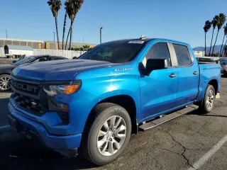 2022 Chevrolet Silverado 1500 Custom with VIN 3GCPABEK8NG556562, listed as a Copart auction lot 79316624 with 59,196 mi miles and Salvage Title. Bid and sale history available at DreamBid. Image 1.
