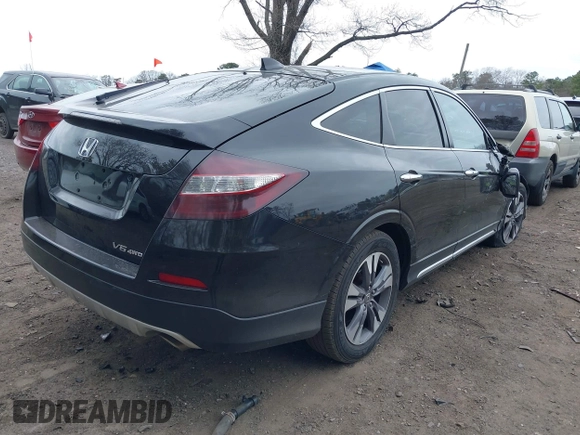 2013 Honda Crosstour EX-L z VIN 5J6TF2H52DL005786, wystawiony jako IAAI lot #42076956 z przebiegiem 87 191 mil mil oraz . Historia ofert i sprzedaży dostępna na DreamBid. Obrazek 4.