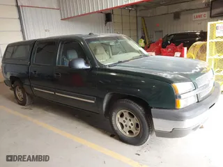 2004 Chevrolet Silverado 1500 Crew Cab LS with VIN 2GCEC13T341376825, listed as a IAAI auction lot 41632677 with 275,150 mi miles. Bid and sale history available at carsss.com. Image 1.