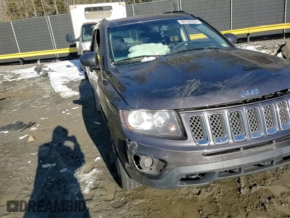 2014 Jeep Compass Latitude with VIN 1C4NJDEB3ED852993, listed as a Copart auction lot 47291945 with 0 mi miles and Non Repairable. Bid and sale history available at carsss.com. Image 11.