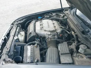 2006 Honda Accord EX-L z VIN 1HGCM66526A055738, wystawiony jako IAAI lot #43174043 z przebiegiem 188 917 mil mil oraz . Historia ofert i sprzedaży dostępna na DreamBid. Obrazek 19.