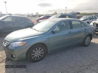 2010 Toyota Camry z VIN 4T1BF3EK6AU520910, wystawiony jako Copart lot #55771985 z przebiegiem 157 920 mil mil oraz Szkoda całkowita • Salvage title. Historia ofert i sprzedaży dostępna na DreamBid. Obrazek 1.