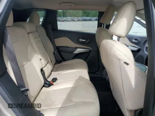 2017 Jeep Cherokee Latitude с VIN 1C4PJLCB5HW593440, выставлен на аукционе Copart как лот 57594885 с пробегом 143 874 миль миль и Списание • Salvage title. История ставок и продаж доступна на DreamBid. Изображение 11.