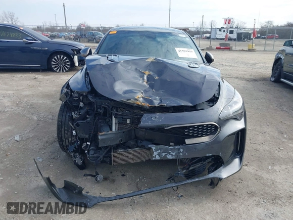 2021 Kia Stinger GT2 with VIN KNAE55LC0M6088347, listed as a IAAI auction lot 41503919 with 113,823 mi miles. Bid and sale history available at carsss.com. Image 13.
