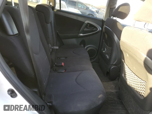 2007 Toyota RAV4 Sport with VIN JTMBK32V476025200, listed as a Copart auction lot 85039324 with 177,018 mi miles and Salvage Title. Bid and sale history available at carsss.com. Image 11.