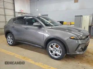 2024 Dodge Hornet R/T с VIN ZACPDFCW9R3A28979, выставлен на аукционе Copart как лот 63457745 с пробегом 14 642 миль миль и Чистый • Clean title. История ставок и продаж доступна на DreamBid. Изображение 4.