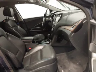 2017 Hyundai Santa Fe Limited Ultimate with VIN KM8SRDHF6HU206583, listed as a IAAI auction lot 41344261 with 167,766 mi miles. Bid and sale history available at carsss.com. Image 5.