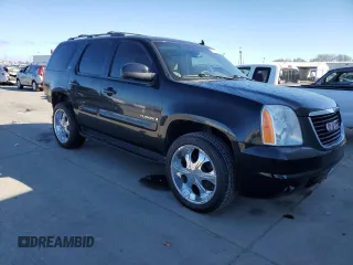 2009 GMC Yukon SLT w/4SB with VIN 1GKFK33059R106202, listed as a Copart auction lot 46700985 with 156,709 mi miles and Salvage Title. Bid and sale history available at carsss.com. Image 4.