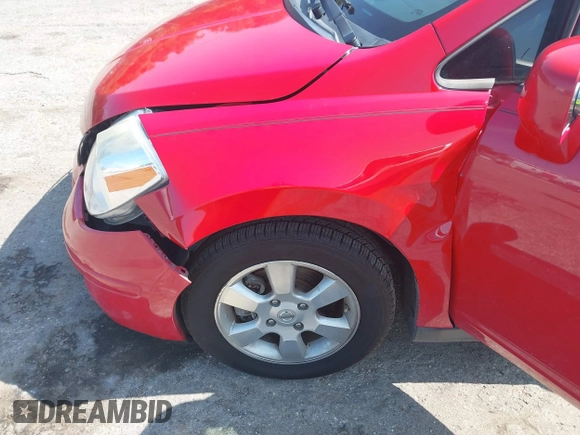 2012 Nissan Versa S z VIN 3N1BC1CP8CK274335, wystawiony jako IAAI lot #42418108 z przebiegiem 55 814 mil mil oraz . Historia ofert i sprzedaży dostępna na DreamBid. Obrazek 6.
