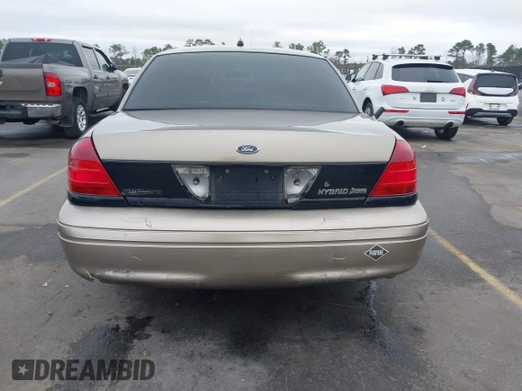 2009 Ford Police Interceptor with VIN 2FAHP71V39X123653, listed as a IAAI auction lot 41538732 with 306,400 mi miles and . Bid and sale history available at DreamBid. Image 16.