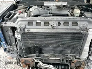 2017 Chevrolet Silverado 3500HD High Country с VIN 1GC4K1EY7HF227968, выставлен на аукционе Copart как лот 66371875 с пробегом 120 265 миль миль и Списание • Salvage title. История ставок и продаж доступна на DreamBid. Изображение 13.