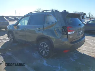 2024 Subaru Forester Limited with VIN JF2SKALC7RH423320, listed as a IAAI auction lot 41417270 with 7,506 mi miles. Bid and sale history available at carsss.com. Image 3.