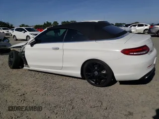 2018 Mercedes-Benz C 300 с VIN WDDWK4JB8JF623771, выставлен на аукционе Copart как лот 57273575 с пробегом 53 194 миль миль и Списание • Salvage title. История ставок и продаж доступна на DreamBid. Изображение 2.