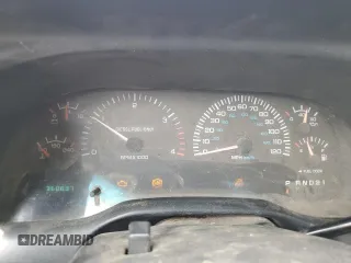 2000 Dodge 2500 z VIN 3B7KC2360YG146577, wystawiony jako Copart lot #57868995 z przebiegiem 360 637 mil mil oraz Tytuł czysty. Historia ofert i sprzedaży dostępna na DreamBid. Obrazek 9.