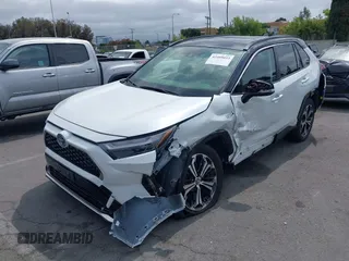 2024 Toyota RAV4 XSE with VIN JTMEB3FV6RD186007, listed as a IAAI auction lot 42405033 with 3,170 mi miles and . Bid and sale history available at DreamBid. Image 2.
