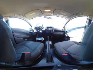 2019 Mitsubishi Mirage ES z VIN ML32F3FJ0KHF09265, wystawiony jako IAAI lot #41660305 z przebiegiem 68 547 mil mil oraz . Historia ofert i sprzedaży dostępna na DreamBid. Obrazek 18.
