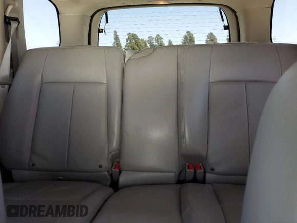 2008 GMC Envoy SLT z VIN 1GKDT13S082103595, wystawiony jako Copart lot #58811845 z przebiegiem 146 779 mil mil oraz Szkoda całkowita • Salvage title. Historia ofert i sprzedaży dostępna na DreamBid. Obrazek 10.