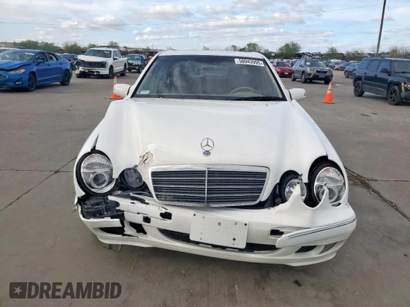 2001 Mercedes-Benz E-Class with VIN WDBJF65J71B292564, listed as a Copart auction lot 50943995 with 120,843 mi miles and Clean Title. Bid and sale history available at carsss.com. Image 6.