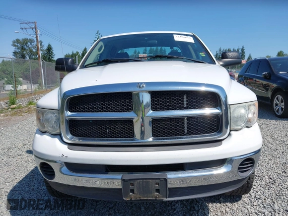 2005 Dodge 2500 SLT z VIN 3D7KS28CX5G853026, wystawiony jako IAAI lot #42408623 z przebiegiem 241 223 mil mil oraz . Historia ofert i sprzedaży dostępna na DreamBid. Obrazek 13.