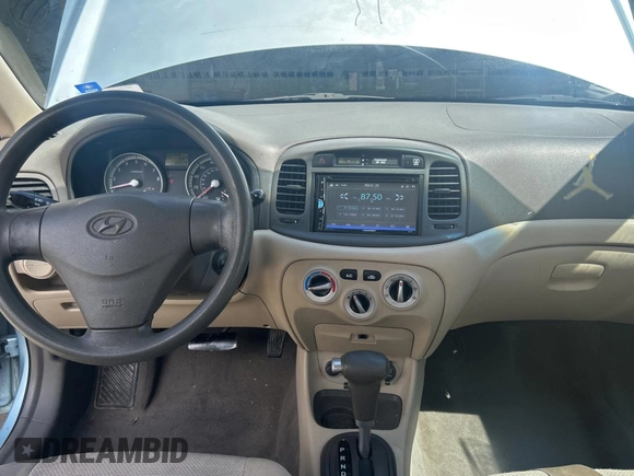 2008 Hyundai Accent GLS with VIN KMHCN46C68U190250, listed as a Copart auction lot 52031835 with 238,026 mi miles and Salvage Title. Bid and sale history available at carsss.com. Image 9.