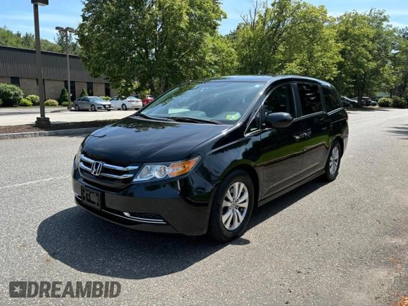 2015 Honda Odyssey EX z VIN 5FNRL5H41FB126137, wystawiony jako Copart lot #61684655 z przebiegiem 54 551 mil mil oraz Czysty tytuł • Clean title. Historia ofert i sprzedaży dostępna na DreamBid. Obrazek 2.