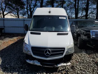 2017 Mercedes-Benz Sprinter with VIN WD3PF1CD9HP571503, listed as a Copart auction lot 50761765 with 387,345 mi miles and Salvage Title. Bid and sale history available at DreamBid. Image 5.