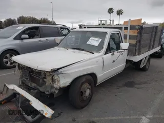 1988 Toyota Pickup с VIN JT5RN75U2J0020695, выставлен на аукционе IAAI как лот 42206950 с пробегом 75 326 миль миль и . История ставок и продаж доступна на DreamBid. Изображение 17.