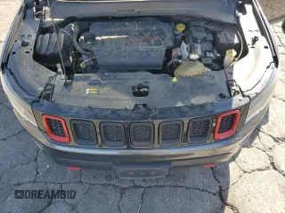 2018 Jeep Compass Trailhawk z VIN 3C4NJDDB0JT130449, wystawiony jako Copart lot #57486015 z przebiegiem 87 318 mil mil oraz Szkoda całkowita • Salvage title. Historia ofert i sprzedaży dostępna na DreamBid. Obrazek 12.