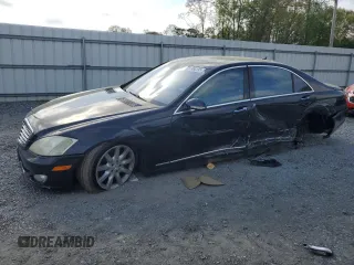 2007 Mercedes-Benz S 550 z VIN WDDNG86X97A139977, wystawiony jako Copart lot #51904195 z przebiegiem 218 360 mil mil oraz Szkoda całkowita • Salvage title. Historia ofert i sprzedaży dostępna na DreamBid. Obrazek 1.