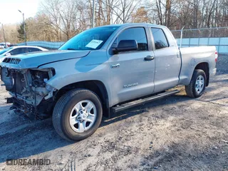 2020 Toyota Tundra 4WD SR with VIN 5TFUY5F12LX929867, listed as a IAAI auction lot 41591467 with 88,112 mi miles. Bid and sale history available at carsss.com. Image 18.
