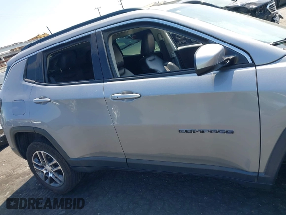 2018 Jeep Compass Latitude with VIN 3C4NJCBBXJT102753, listed as a IAAI auction lot 42379577 with 98,423 mi miles and . Bid and sale history available at DreamBid. Image 13.