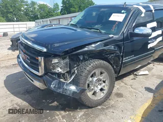 2010 GMC Sierra 1500 SLE z VIN 3GTRKVE37AG237387, wystawiony jako IAAI lot #42226235 z przebiegiem 181 766 mil mil oraz . Historia ofert i sprzedaży dostępna na DreamBid. Obrazek 6.