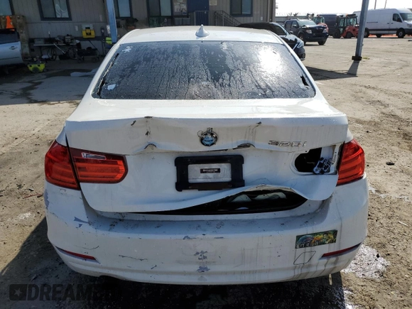 2015 BMW 3 Series 320i z VIN WBA3B1C59FK141566, wystawiony jako Copart lot #49119465 z przebiegiem 75 310 mil mil oraz Szkoda całkowita • Salvage title. Historia ofert i sprzedaży dostępna na DreamBid. Obrazek 6.