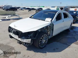 2015 Mercedes-Benz S 550 z VIN WDDUG8CB5FA149277, wystawiony jako IAAI lot #41871673 z przebiegiem 196 864 mil mil oraz . Historia ofert i sprzedaży dostępna na DreamBid. Obrazek 20.