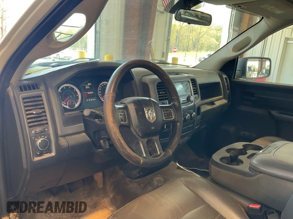 2017 Ram 1500 Tradesman с VIN 3C6JR6DG0HG776907, выставлен на аукционе IAAI как лот 42743426 с пробегом 162 492 миль миль и . История ставок и продаж доступна на DreamBid. Изображение 25.