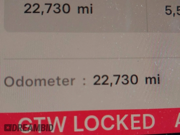 2023 Tesla Model 3 z VIN 5YJ3E1EA9PF566224, wystawiony jako IAAI lot #42292218 z przebiegiem 22 730 mil mil oraz . Historia ofert i sprzedaży dostępna na DreamBid. Obrazek 7.