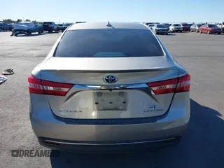 2015 Toyota Avalon Hybrid XLE Touring with VIN 4T1BD1EB8FU037890, listed as a IAAI auction lot 41400252 with 161,914 mi miles. Bid and sale history available at carsss.com. Image 16.