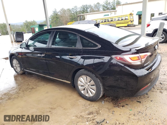 2017 Hyundai Sonata Hybrid SE with VIN KMHE24L16HA050088, listed as a Copart auction lot 39151904 with 118,004 mi miles. Bid and sale history available at carsss.com. Image 2.