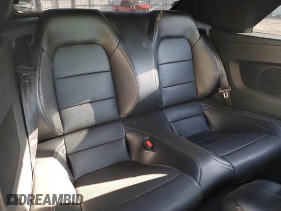 2022 Ford Mustang EcoBoost with VIN 1FATP8UH6N5107447, listed as a Copart auction lot 53329815 with 35,528 mi miles and Salvage title. Bid and sale history available at DreamBid. Image 10.