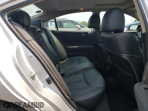 2011 Nissan Maxima SV с VIN 1N4AA5AP4BC840395, выставлен на аукционе Copart как лот 59474395 с пробегом 112 557 миль миль и Списание • Salvage title. История ставок и продаж доступна на DreamBid. Изображение 10.
