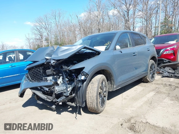 2024 Mazda CX-5 2.5 S Preferred Package with VIN JM3KFBCLXR0521045, listed as a IAAI auction lot 41830914 with 13,043 mi miles. Bid and sale history available at carsss.com. Image 18.