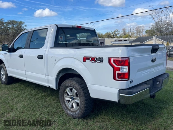 2018 Ford F-150 XL z VIN 1FTEW1E55JFC60004, wystawiony jako Copart lot #45789785 z przebiegiem 165 508 mil mil oraz Czysty tytuł • Clean title. Historia ofert i sprzedaży dostępna na DreamBid. Obrazek 3.