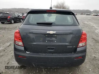 2016 Chevrolet Trax LS with VIN 3GNCJKSB1GL245561, listed as a Copart auction lot 47988605 with 260,028 mi miles and Salvage Title. Bid and sale history available at carsss.com. Image 6.